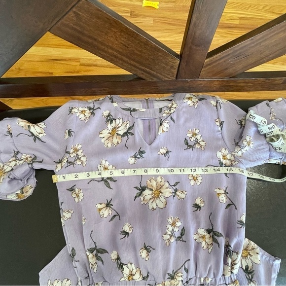 Smukke romper in a girls 12 EUC - Picture 4 of 12
